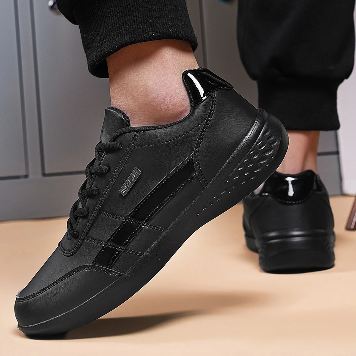 รองเท้าผ้าใบหนัง PU สำหรับผู้ช - Mens Fashion Trainers บทวิจารณ์และราคา